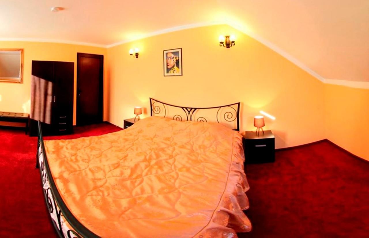 Гостевой дом La Storia Guest House Питешти-14