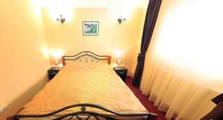 Гостевой дом La Storia Guest House Питешти-5